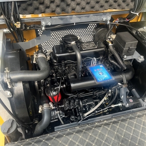 가정/정원용 1.5Ton 미니 굴삭기-<span class=keywords><strong>360</strong></span> ° 회전 유압 크롤러 미니 굴삭기 - Product Image 4