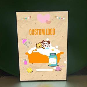 กรอบโปสเตอร์อะลูมิเนียม LED สำหรับโลโก้แบรนด์ ขนาด A2 ป้ายไฟบางแบบแขวนตกแต่งรูปทรงสี่เหลี่ยมผืนผ้า - Product Image 1