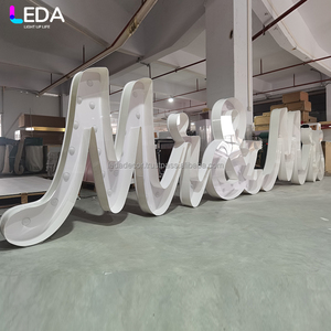 LEDA Wholesale custom LED lighting metal sign letters and frames are used for wedding decoration. - Product Image 3