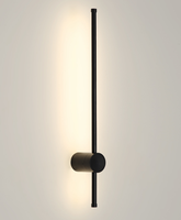 Applique murale LED intelligente en aluminium, design de luxe, longue et linéaire, pour chevet, salon, ou escalier, au design épuré