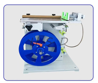 Machine d'étiquetage semi-automatique d'angle droit pour boîtes, applicateur d'étiquettes inviolables pour boîtes cosmétiques et cadeaux