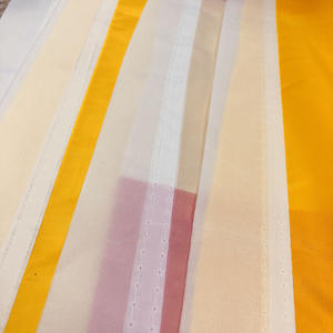 Высококачественные нашитые полоски для улицы 3x5 футов, Радужный Флаг для геев, с 2 латунными Люверсами - Product Image 2