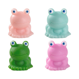 Mini figuras de animales de resina de dibujos animados superventas, muñeco de rana pequeña, Mini artesanías de resina para adorno de escritorio, decoración del hogar - Product Image 5