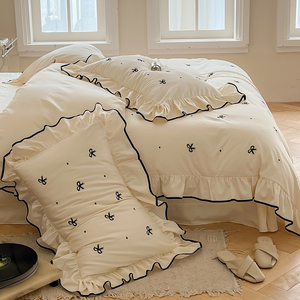 Parure de lit brodée en coton style français 100 fils, housse de couette à volants, taie d'oreiller, usage domestique, quatre saisons, couleur unie à pois - Product Image 5