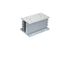 Dissipateur de chaleur de relais à semi-conducteurs triphasé SSR 10 ~ 120A pour la base de refroidissement de dissipateur de chaleur en aluminium industriel