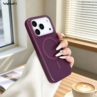 Étui de protection mat lisse VAWI B567 avec cadre surélevé pour iPhone 17/18 Pro Max, anti-traces de doigts, aimant N52, vente en gros pour les professionnels