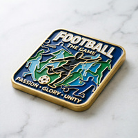 Aimant de réfrigérateur en métal personnalisé, en alliage de zinc plaqué or, émail souple, forme carrée, sur le thème du football, pour événements sportifs et souvenirs de club