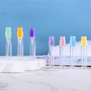 ขวดแก้วสเปรย์น้ำหอมขวดแก้วขนาดเล็ก2มล. 2.5มล. พร้อมปั๊มหลากสี - Product Image 4