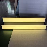 Présentoir à Bouteilles Lumineux LED en Acrylique à 2 Niveaux, Étagère Éclairée pour Bouteilles de Vin, Présentoir à Bouteilles pour Boîte de Nuit et Lounge
