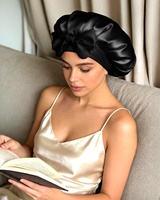 Bonnet en satin de soie personnalisé avec logo pour dormir, double couche doublée de satin avec bande à nouer pour femmes aux cheveux bouclés