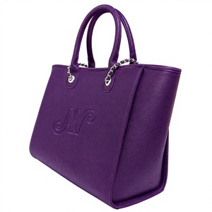 กระเป๋าโท้ทสีม่วงนิวยอร์กคุณภาพสูง โลโก้สั่งทำพิเศษ ตัวอักษรนูน ดีไซน์หรูหรา เปิดด้านบน สำหรับผู้หญิง ใช้ได้ทุกวัน จุของได้เยอะ - Product Image 5