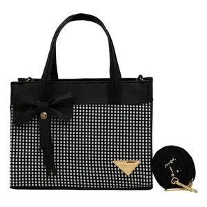 Bolso Tote Bandolera Blanco Fana Refined Lara Cuadri Estilo Bohemio Minimalista para Temporada de Otoño e Invierno para Damas - Product Image 1