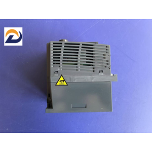 Variador de Frecuencia (VFD) TOSVERT-S15 Serie VFS15-4007PL1-CH 0.75KW 3HP 380VAC 2.3A VFS15-4007PL1-CH 100% Nuevo y Original - Product Image 5