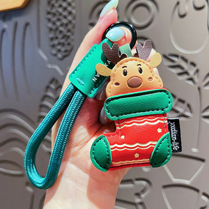 Porte-clés pendentif en cuir PU durable et écologique, motif Père Noël et rennes, style Y2K, série Noël, idéal pour sacs - Product Image 2