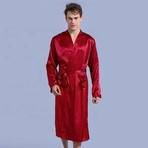 X2440 Vente en gros de robes sexy pour hommes, cadeaux, robe de bain de luxe pour hommes, logo personnalisé, robe de bain en satin doux, kimono pour grossiste - Product Image 5
