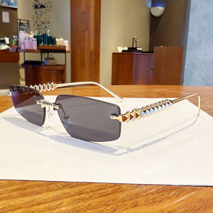 Lunettes de soleil sans monture <span class=keywords><strong>Cartier</strong></span> pour femme, branches à rivets métalliques, verres PC UV400, noires, pour sorties, cyclisme, conduite, scène, fêtes - Product Image 3