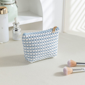 Set Portatile in Velluto di Corduroy per Rossetti, Grande Capacità, Vendibile Separatamente, Logo Personalizzabile, Borsa per Cosmetici - Product Image 3