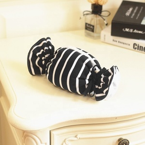 Bolsa de Regalo con Forma de Caramelo, Lona a Rayas Rojas y Blancas, Ecológica, Linda Bolsa de Hombro para Niña, Mini, Nueva, Estilo Coreano - Product Image 2
