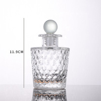 Bouteille de parfum en verre en forme de diamant, récipient élégant pour diffuseur d'aromathérapie, bouteille de parfum rechargeable pour huiles essentielles