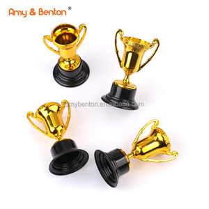 Trophäenbecher-Spielzeug Bestseller Partyzubehör Belohnungen Gewinnpreise Günstige Mini-Plastik-Trophäenbecher-Spielzeuge für Kinderwettbewerbe - Product Image 2