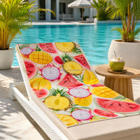 Badhanddoek van 100% katoen met tropische fruitprint, custom digitale print, hoge GSM (400-500), exportklaar verpakt, hoge kwaliteit.