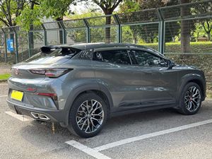 รถยนต์มือสอง ปี <span class=keywords><strong>2022</strong></span> ชางอัน UNI-T 1.5T รุ่นพรีเมียม สปอร์ต คอมแพค เอสยูวี พร้อมส่งออก - Product Image 5