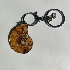 Stock local en gros : Sculpture en cristal d'améthyste polie en forme de cœur, écologique, Feng Shui, style campagne française, pour décoration intérieure, cadeau d'anniversaire - Product Image 4
