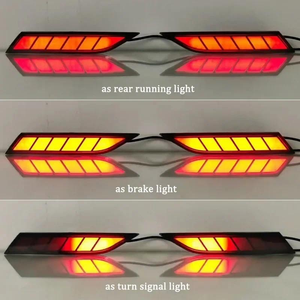 2PCS LED <span class=keywords><strong>3</strong></span> fonctions réflecteurs pour Toyota <span class=keywords><strong>Yaris</strong></span> Cross 2023 2024 : feux de brouillard arrière, feux de position, feux stop et clignotants dynamiques pour pare-chocs - Product Image 2