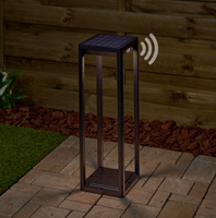 Lumières de jardin LED étanches d'extérieur modernes Détecteur de mouvement solaire en aluminium moulé sous pression pour jardins et chemins