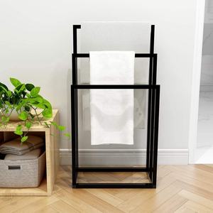Porte-serviettes en métal noir à 3 couches Cintre <span class=keywords><strong>de</strong></span> rangement en fer <span class=keywords><strong>de</strong></span> salle <span class=keywords><strong>de</strong></span> <span class=keywords><strong>bain</strong></span> avec support en bois Cuisine Utilisation intérieure Conception OEM - Product Image 6