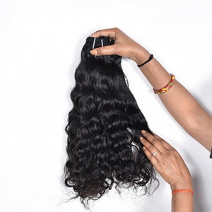 Extensiones de cabello Remy de templo camboyano alineado con cutícula negra Natural virgen ondulada 100%, paquetes sin procesar de onda profunda suelta - Product Image 1