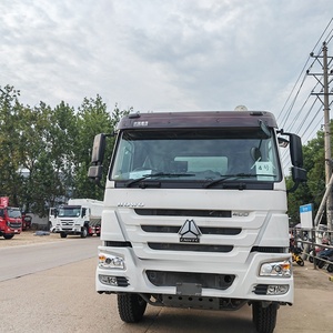 Precio de Fábrica, Camión HOWO 6X4 de 20 Toneladas para Transporte de Granos, Camión de Transporte de Granos de 35000L en Venta - Product Image 5