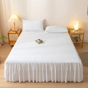 Juego de 3 Fundas de Cama de Estilo Nórdico, Económicas, de Poliéster Lavado, Color Amarillo Puro, con Volantes y Pliegues, Ecológicas - Product Image 1