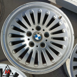 Set di 4 cerchi in lega 7JX16 5X120 ET20 per BMW Serie 5 usata (83011) - Product Image 5