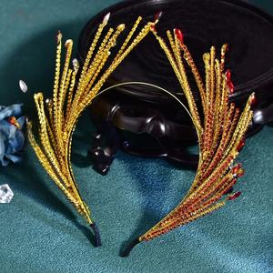 2025 nouvelle mode en forme de V bandeau de mariée couronne accessoires de cheveux de mariée mariage Zircon couronne diadème mariée cheveux bijoux casque - Product Image 2