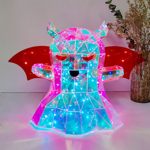 Bonitos fantasmas prismáticos de alas Rojas brillantes con luces LED, soporte de suelo, luz nocturna para niños, regalo de Halloween - Product Image 4