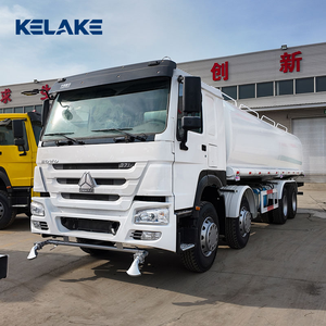 Nouveau camion-citerne à eau diesel Sinotruk Ho-wo 30000L 6x4 avec moteur à roulement PLC pour machines de construction L - Product Image 3