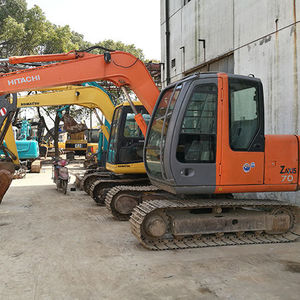 Mini-excavatrice sur chenilles Hitachi ZX70 d'occasion 2017, 6,3 tonnes, avec moteur Doosan, boîte de vitesses, pompe, roulement et PLC - Product Image 1