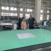 CNC-Vibrationsmesser-Schaumstoffschneider für EVA-Schaum, Gummi und Flexible Materialien Digitaler Flachbett-CNC-Schneideplotter CE