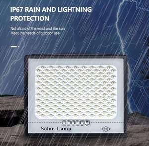 ไฟสปอร์ตไลท์ LED พลังงานแสงอาทิตย์ YIHAN SPD509 6000K IP66 สำหรับสวนภายนอกอาคาร พร้อมรีโมทคอนโทรล 300W 200W ตัวเรือน ABS ได้รับการรับรองมาตรฐาน CE ลำแสง 120 องศา - Product Image 3