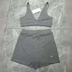 Set da Yoga per Palestra con Logo Personalizzato, Completo Sportivo Senza Cuciture da Donna in 2 Pezzi: <span class=keywords><strong>Top</strong></span> Corto e Pantaloncini a Vita Alta - Product Image 5