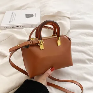 2024 Mini sac à main de luxe pour femmes sacs à main en cuir de haute qualité avec fermeture à glissière sangle unique en Polyester