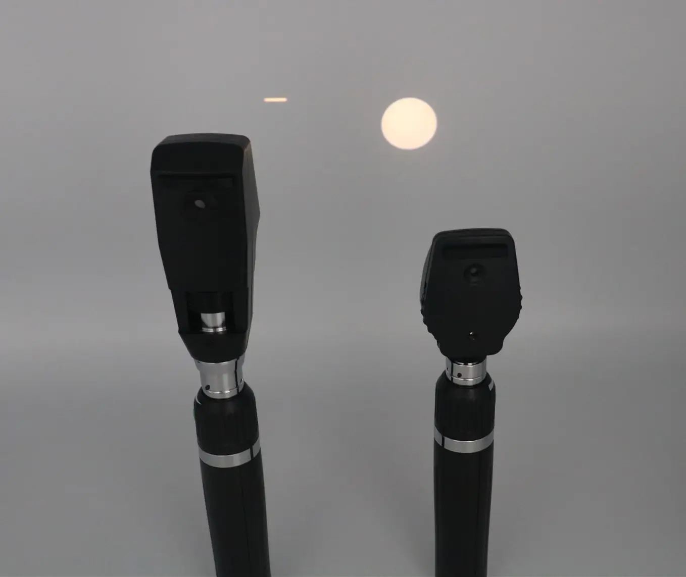 뜨거운 인기 상품 검안경 및 Retinoscope 재충전용 진단 세트