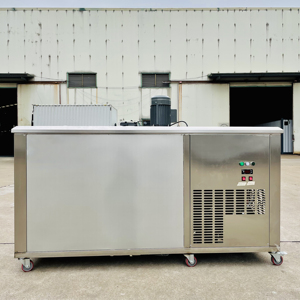 Machine à fabriquer des blocs de glace industrielle commerciale de 0,5 tonne/24h, 20 pièces par cycle - Product Image 5