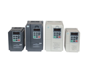 SG320-4T-Series Solar inversor de la bomba de agua 3 fase con MPPT y VFD 2.2KW 4KW 5.5KW 7.5KW 11KW 15KW - Product Image 6