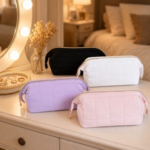 Trousse de Maquillage Matelassée Premium Grande Capacité, Organisateur de Voyage Cosmétique Portable, Pochette de Toilette Polyvalente pour Femme, <span class=keywords><strong>Sac</strong></span> de Lavage Cadeau - Product Image 1