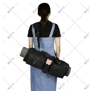 Bolsa de Yoga de Poliéster Negra con Múltiples Bolsillos, Resistente al Agua, para Deportes al Aire Libre, Almacenamiento de Esterilla de Yoga, Bolsa Deportiva - Product Image 4