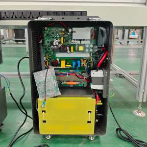 Batteria Portatile All-in-One LiFePO4 13.44kWh 24V 80Ah con Design su Ruote, Alimentazione Solare di Emergenza per Campeggio e Avventure all'Aperto - Product Image 2