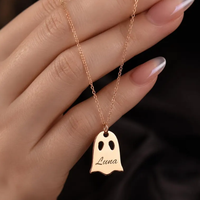 Collier personnalisé avec nom fantôme en acier inoxydable, bijoux délicats pour Halloween avec chaîne à maillons, pendentif gravé sur mesure