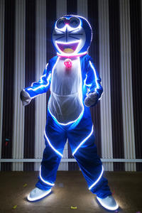 Bar KTV licor atmósfera Props Doraemon maniquí traje blanco luz muñeca traje adulto <span class=keywords><strong>Fin</strong></span> <span class=keywords><strong>de</strong></span> <span class=keywords><strong>Año</strong></span> rendimiento brillo traje - Product Image 2